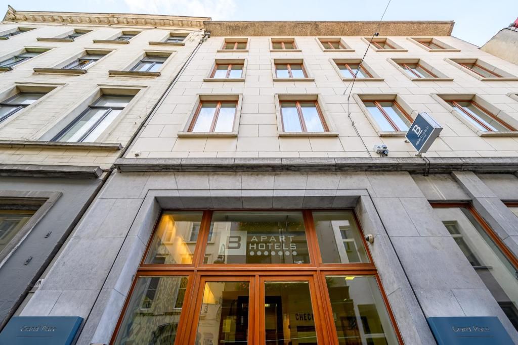B-Aparthotel Brussels Grand Place - 1-bedroom apartment
