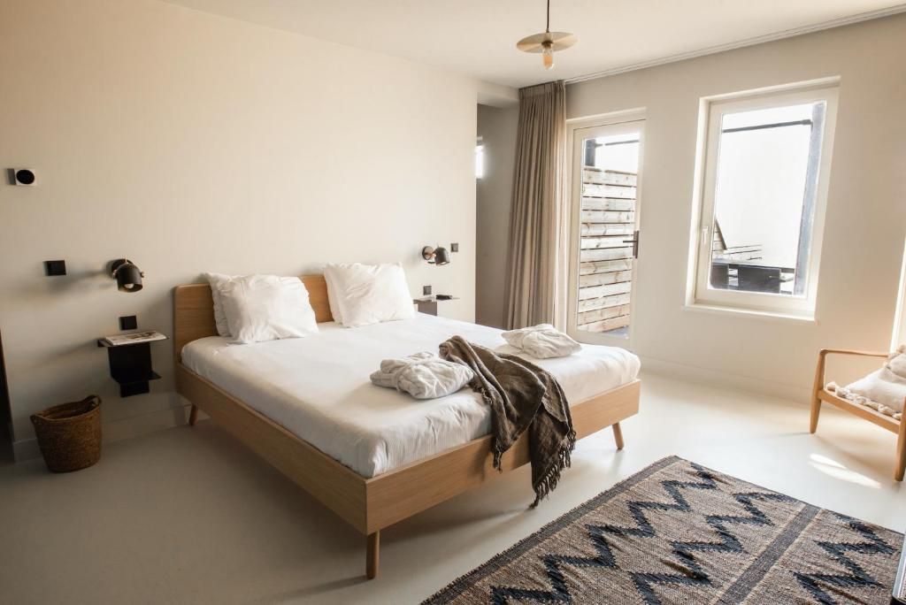 Poort Beach Boutique Apartments - Beach House Sea View Suite with Terrace